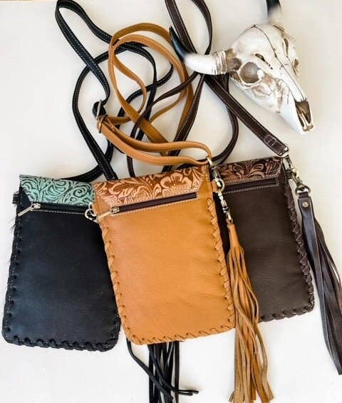 Phone Crossbody Western Tooled Leather Phone Mobile Purse: Black Leather