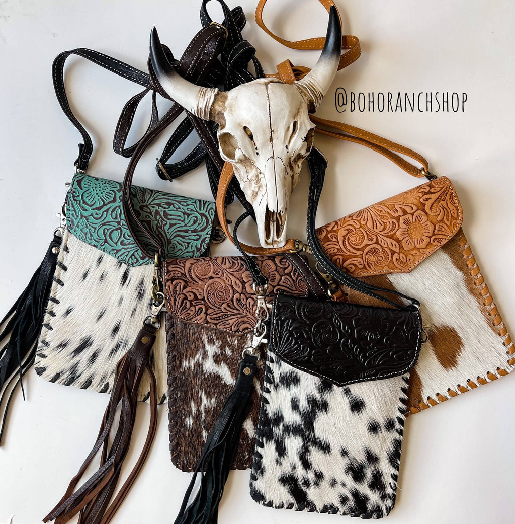 Phone Crossbody Western Tooled Leather Phone Mobile Purse: Black Leather